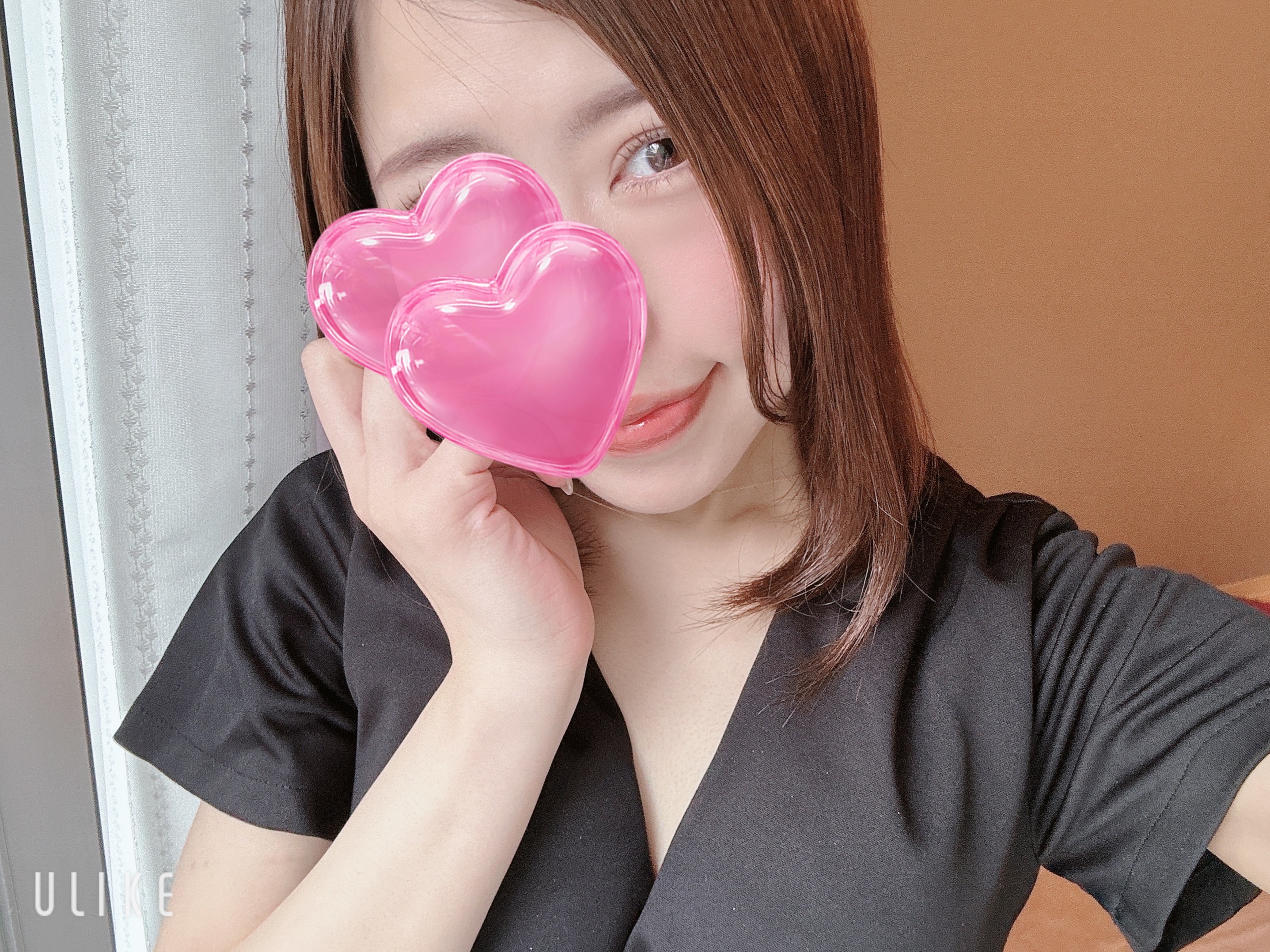 あやな